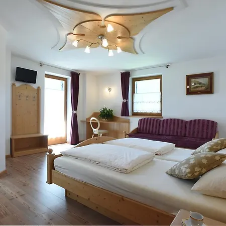 Farm stay Agritur Maso Chemela Cavalese